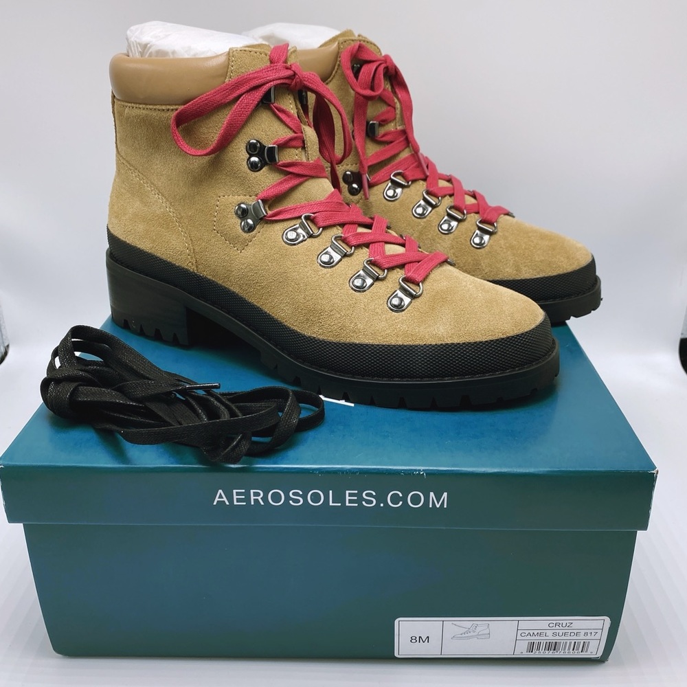 Aerosoles size 8 Cruz Lace-Up Bootie in Camel Tan Suede Hiking Boot Outdoors
